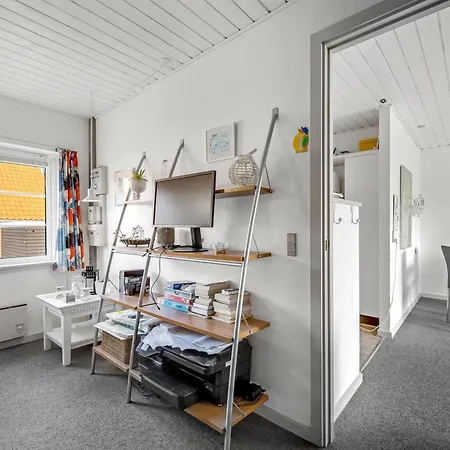 Smeralda - 200m From The Sea By Interhome Appartement